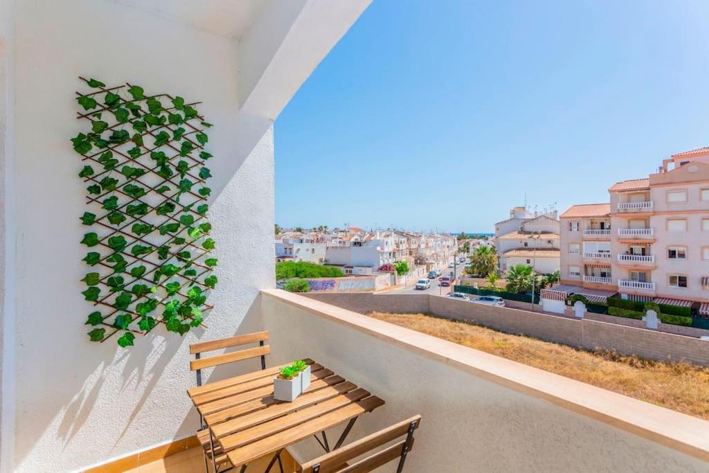 Green Lagoon Penthouse Torrevieja Exterior photo