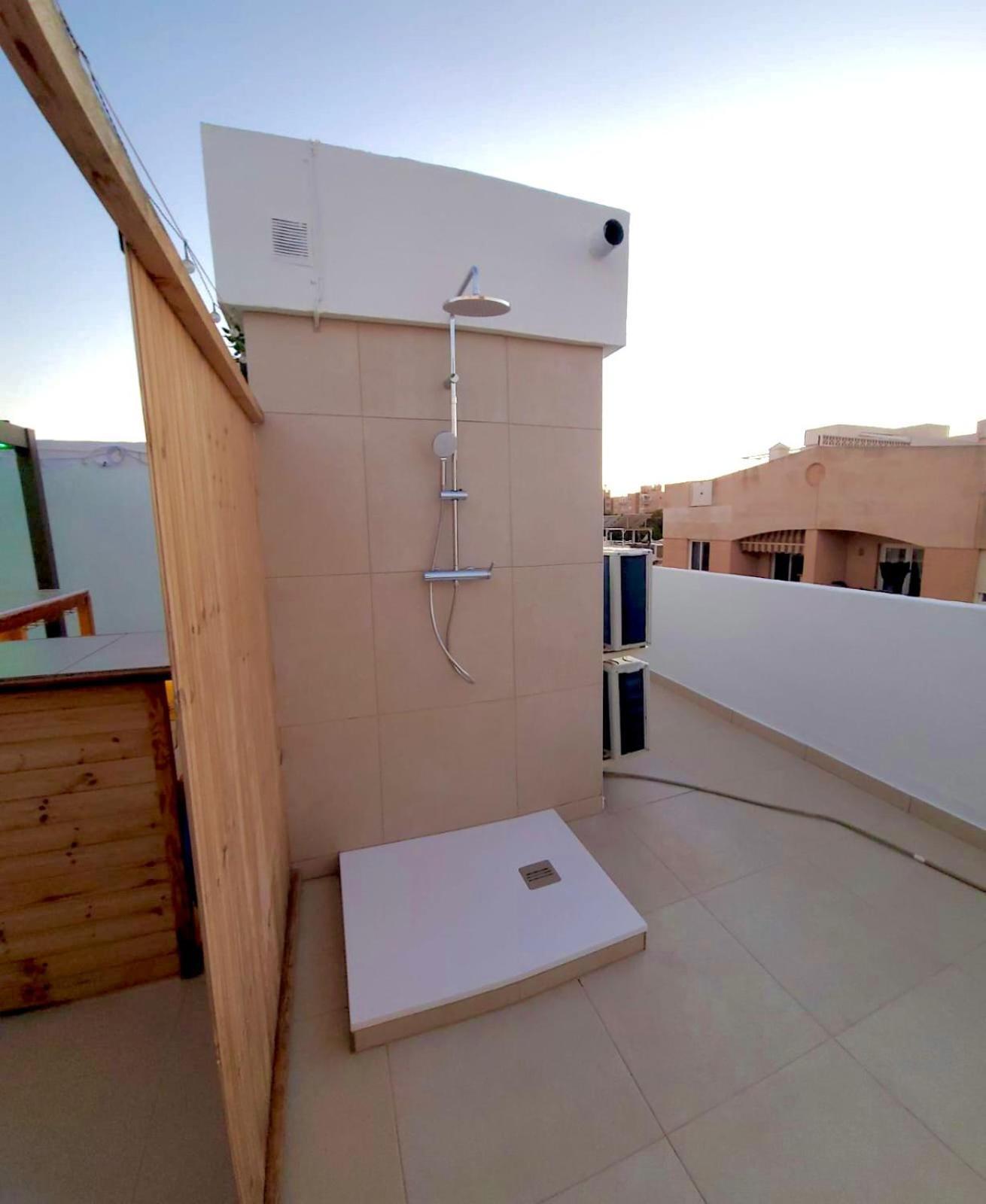 Green Lagoon Penthouse Torrevieja Exterior photo
