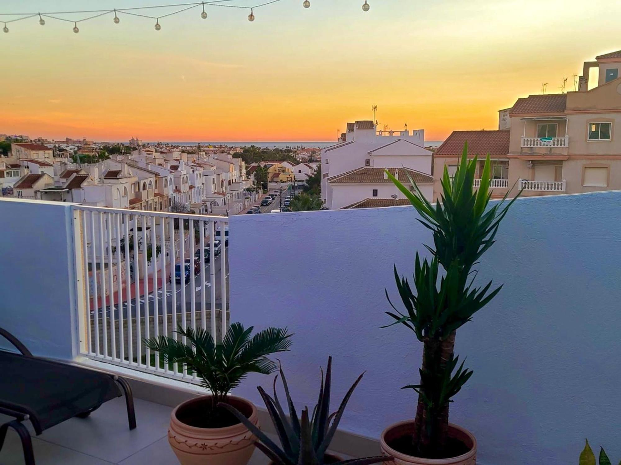 Green Lagoon Penthouse Torrevieja Exterior photo