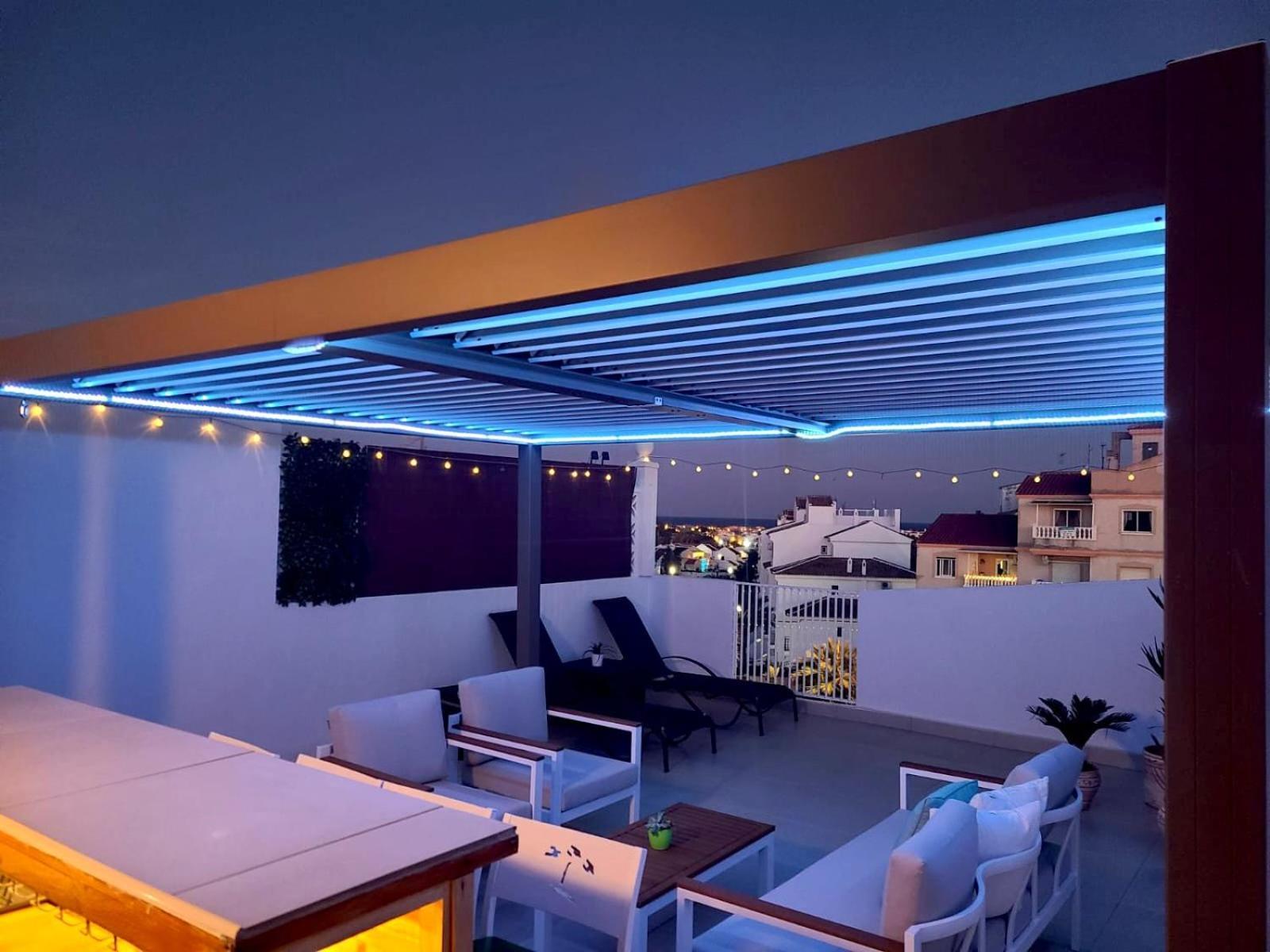Green Lagoon Penthouse Torrevieja Exterior photo